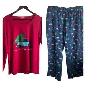 Christmas PJs Set Women 1X Red Long Sleeve Holiday Novelty‎ Print Lounge Festive